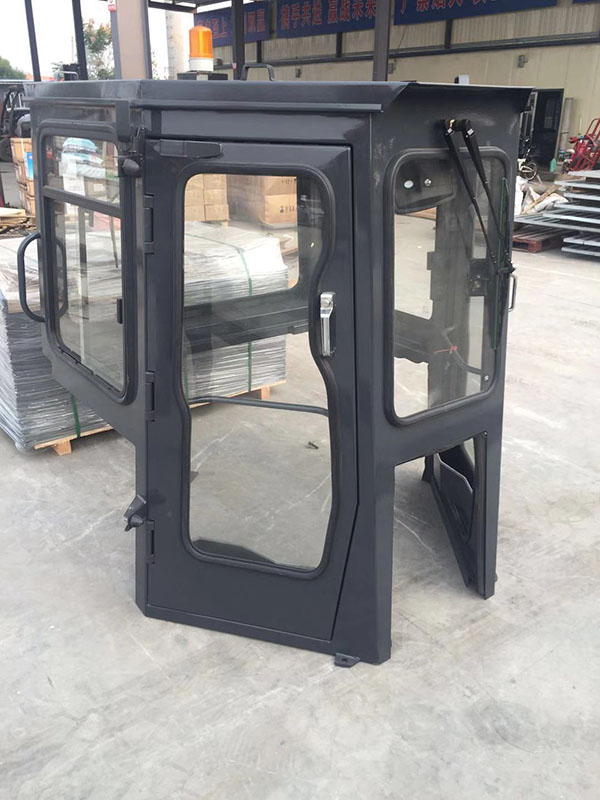 推土機(jī)駕駛室防翻