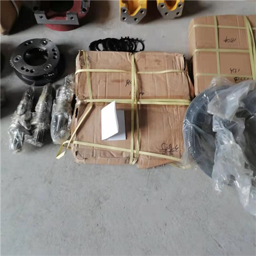 山推挖掘機配件