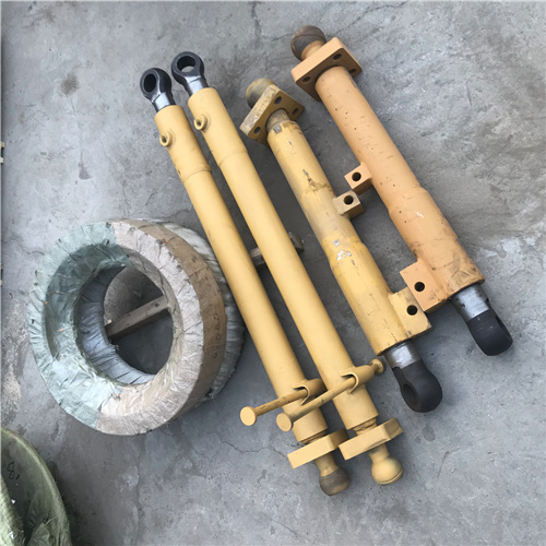 山推挖掘機配件